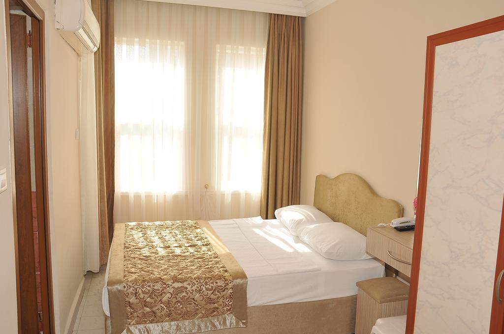 Exenia Hotel אלאניה מראה חיצוני תמונה