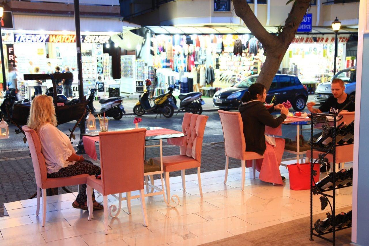 Exenia Hotel אלאניה מראה חיצוני תמונה