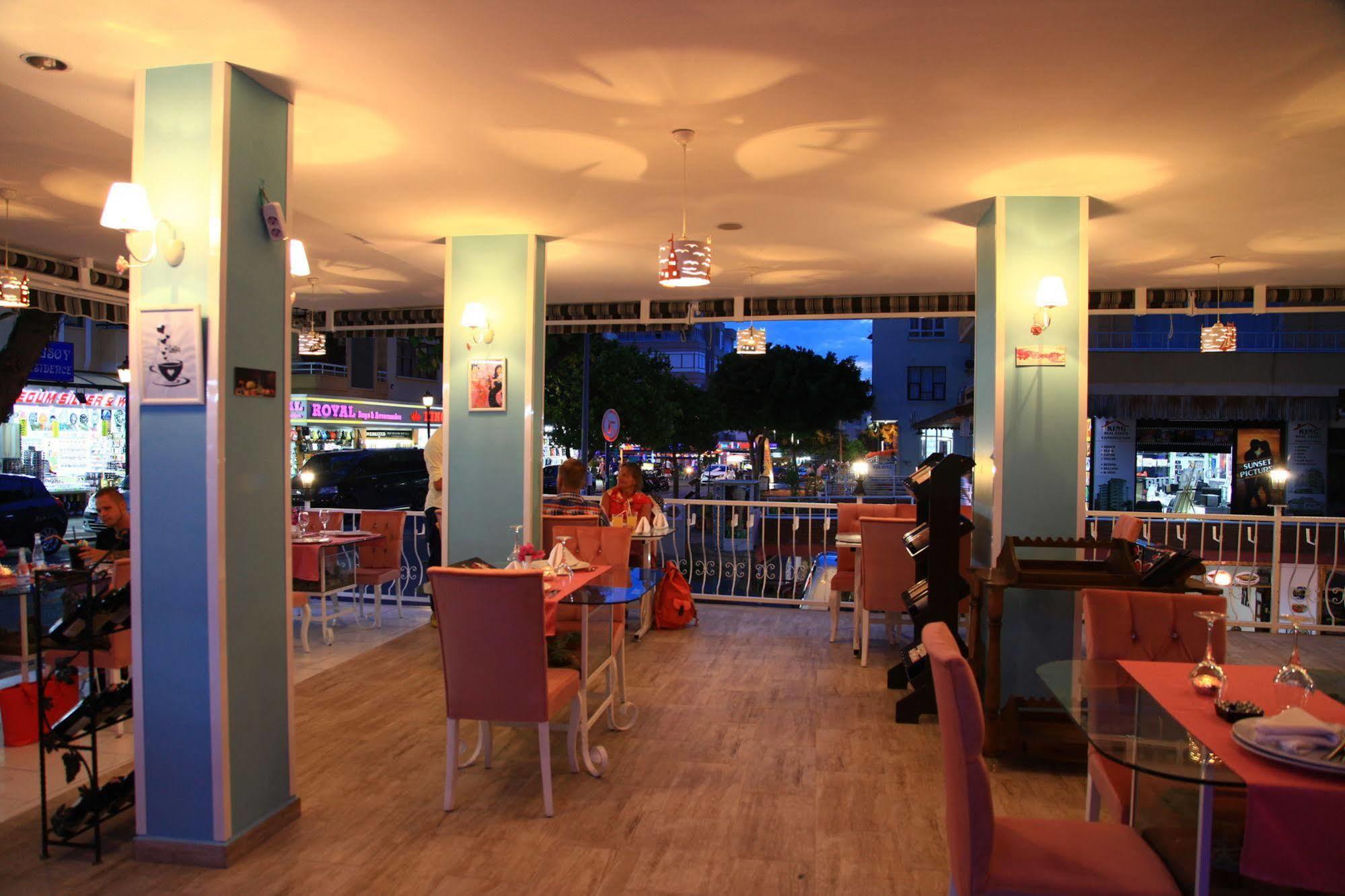 Exenia Hotel אלאניה מראה חיצוני תמונה
