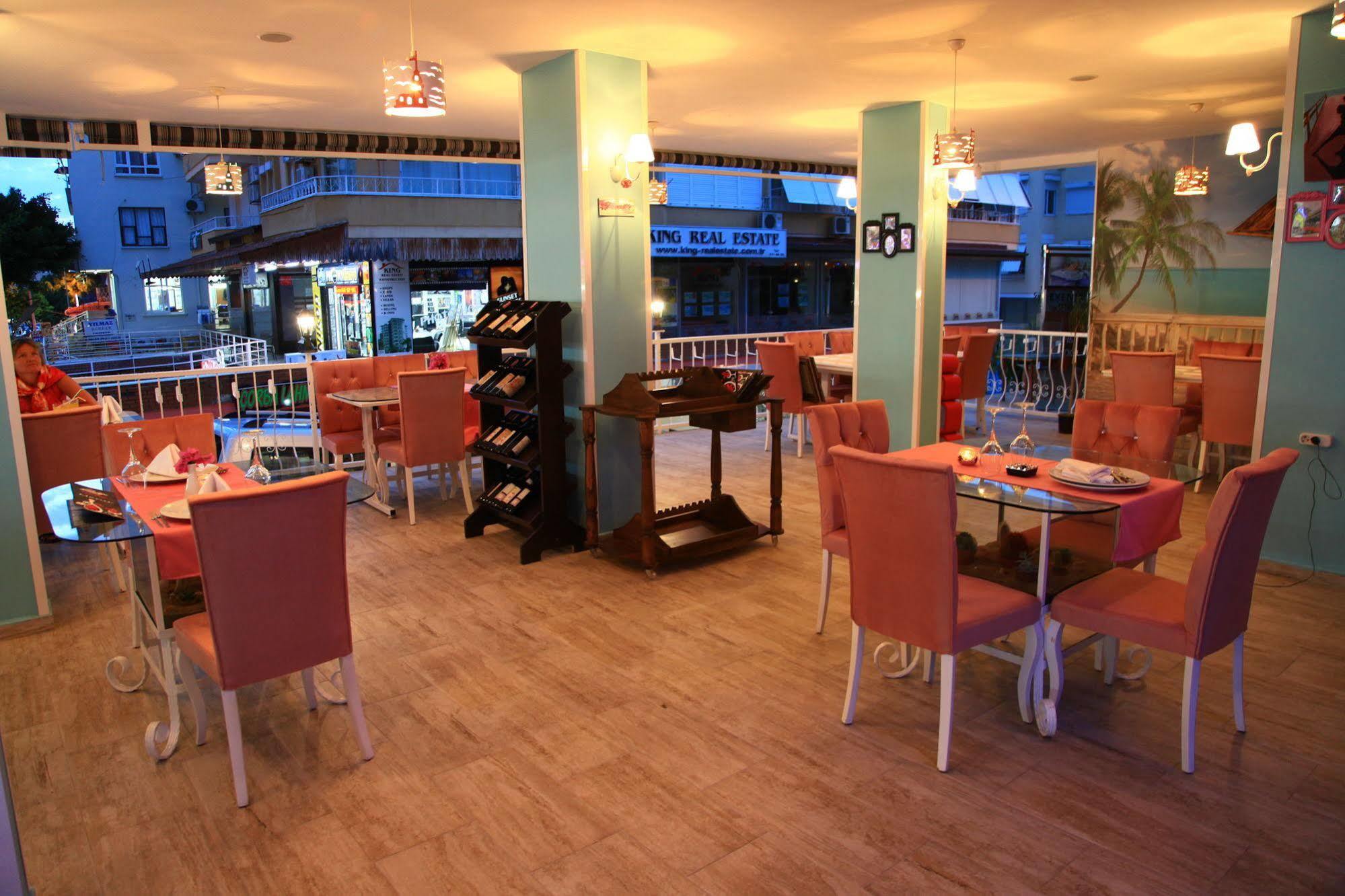 Exenia Hotel אלאניה מראה חיצוני תמונה